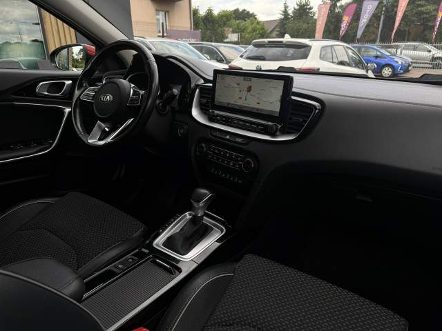 Kia XCeed I 2021 — zdjęcie 18