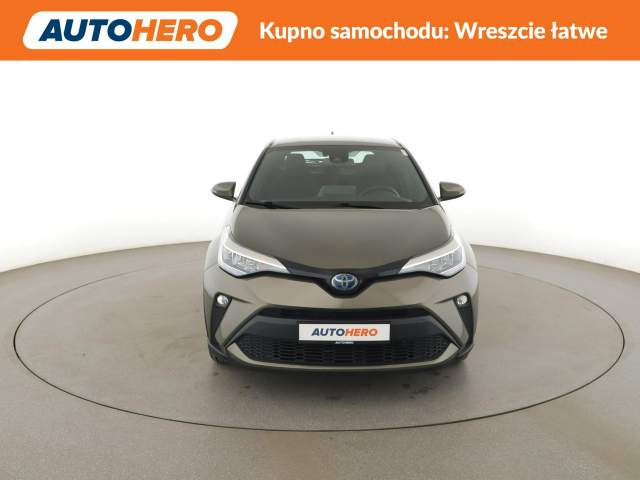 Toyota C-HR I facelifting 2022 — zdjęcie 11
