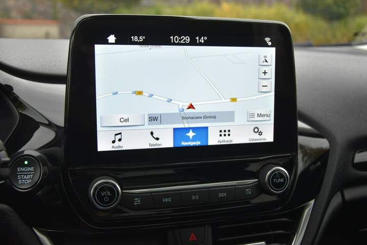 Ford Fiesta Mk6 facelifting 2017 — zdjęcie 31