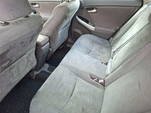 Toyota Prius III (XW30) 2010 — zdjęcie 6