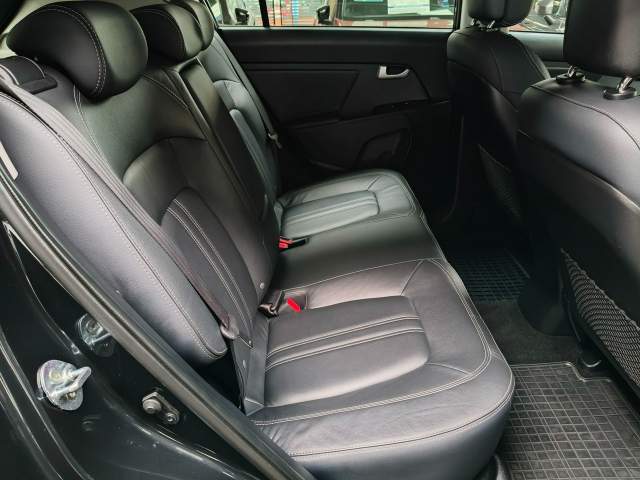 Kia Sportage III facelifting 2015 — zdjęcie 15
