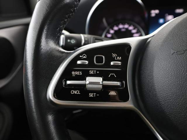 Mercedes-Benz C-Klasa IV (W205) facelifting 2018 — zdjęcie 34