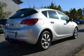Opel Astra J 2010 — zdjęcie 3