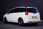 Peugeot 5008 I facelifting 2014 — zdjęcie 4