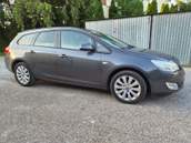 Opel Astra J 2010 — zdjęcie 2