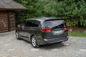 Chrysler Pacifica RU 2019 — zdjęcie 2