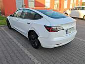 Tesla Model 3 I 2023 — zdjęcie 4