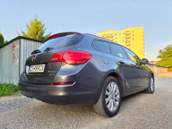 Opel Astra J 2010 — zdjęcie 3