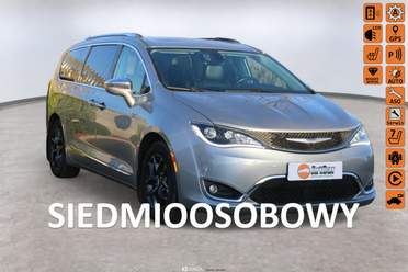 Chrysler Pacifica RU 2018 — zdjęcie 1