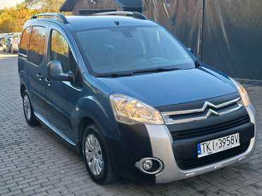 Citroen Berlingo II 2011 — zdjęcie 2