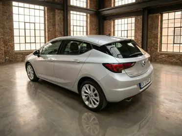 Opel Astra K 2019 — zdjęcie 6