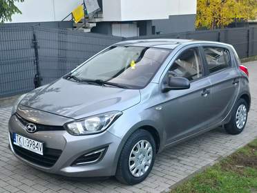 Hyundai i20 I facelifting 2013 — zdjęcie 1