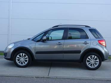 Suzuki SX4 I (Classic) facelifting 2012 — zdjęcie 4