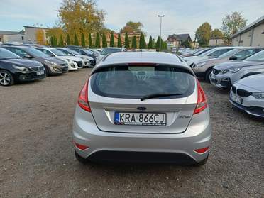 Ford Fiesta Mk6 facelifting 2014 — zdjęcie 6