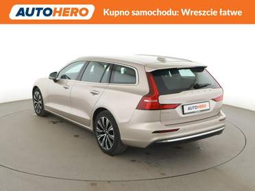 Volvo V60 II 2022 — zdjęcie 4