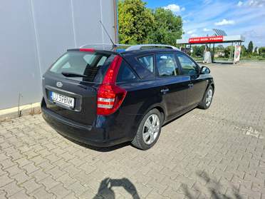 Kia Ceed I 2009 — zdjęcie 2