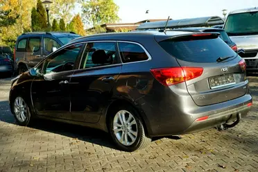 Kia Ceed II facelifting 2015 — zdjęcie 3