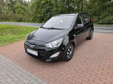 Hyundai i20 I facelifting 2012 — zdjęcie 1