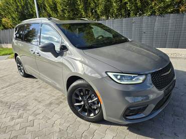 Chrysler Pacifica RU facelifting 2021 — zdjęcie 1